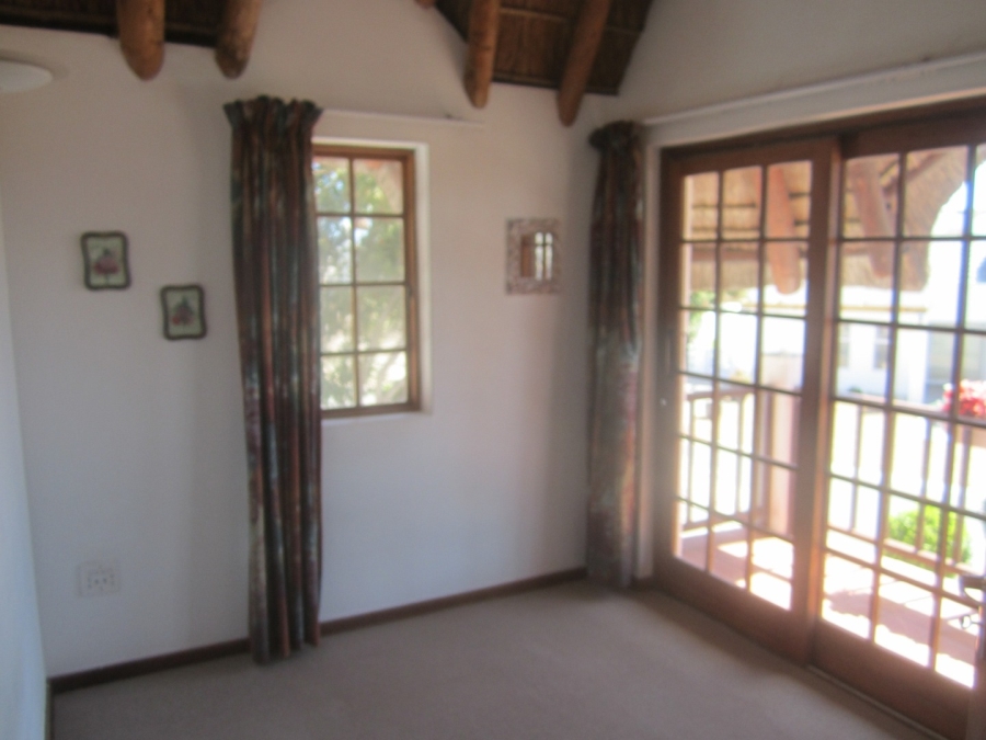To Let 4 Bedroom Property for Rent in Shelley Point Western Cape